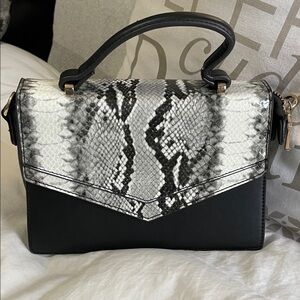 Bentley | Mia & Luca | Black & White Snake Print | Faux | Handbag/Satchel